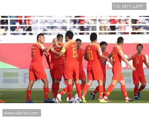 重庆足球队状态飙升创历史新高引发球迷热议与期待